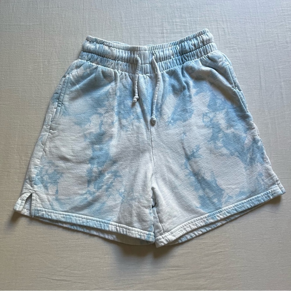 Frankie’s Bikinis blue white tie dye knit elastic waist shorts